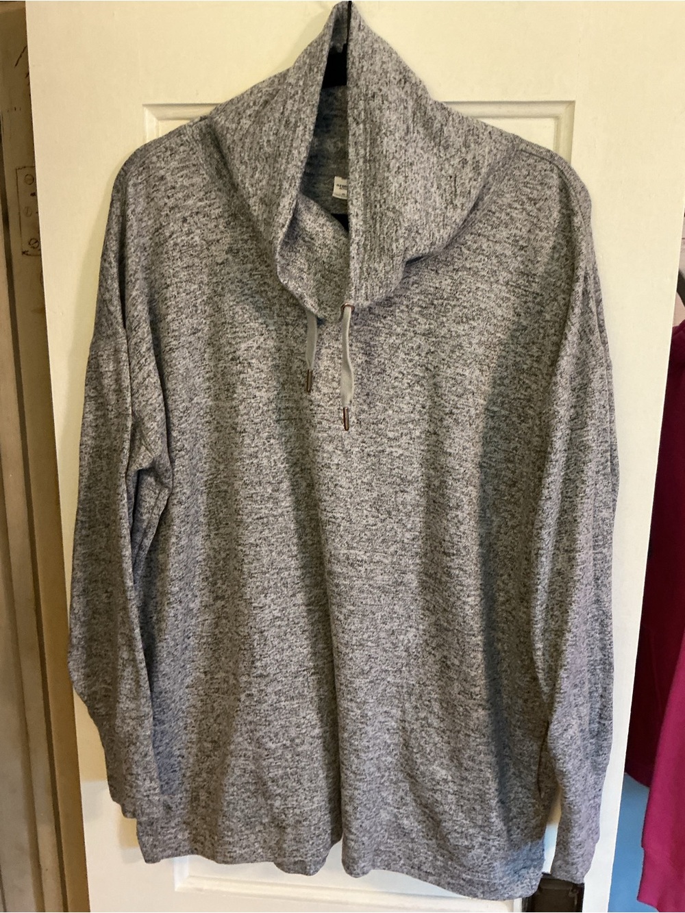 Old Navy Active Marled Gray Cowl Neck Pullover Sweatshirt